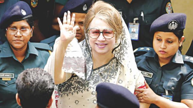 Khaleda Zia's family members meet her